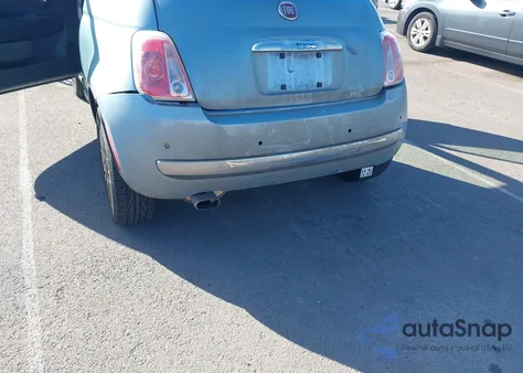 2013 Fiat 500 Lounge z USA, uszkodzony, nr VIN 3C3CFFCR2DT607328